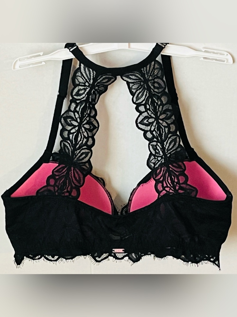 PINK Victoria's Secret 34C Bra Black Lace Halter Bralette